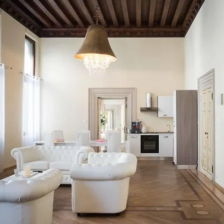 Ad Lofts Appartement *