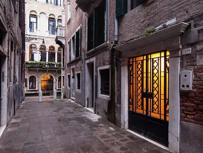 Ad Lofts Appartement *